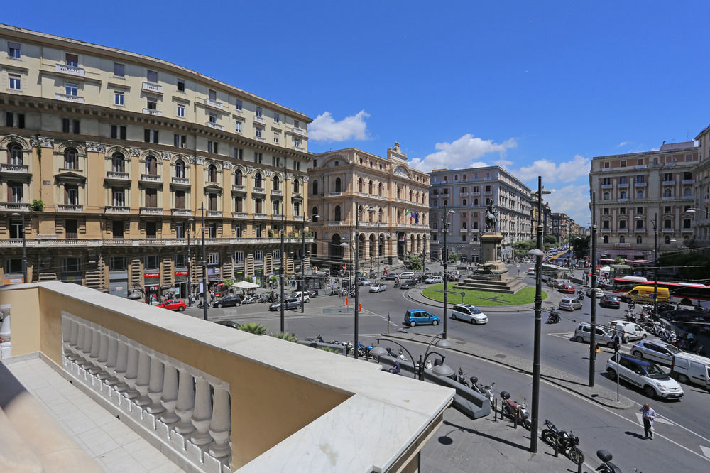Bovio Suite Nápoles Exterior foto