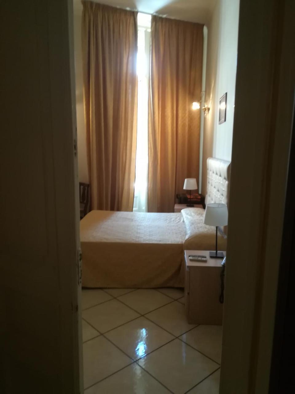 Bovio Suite Nápoles Exterior foto
